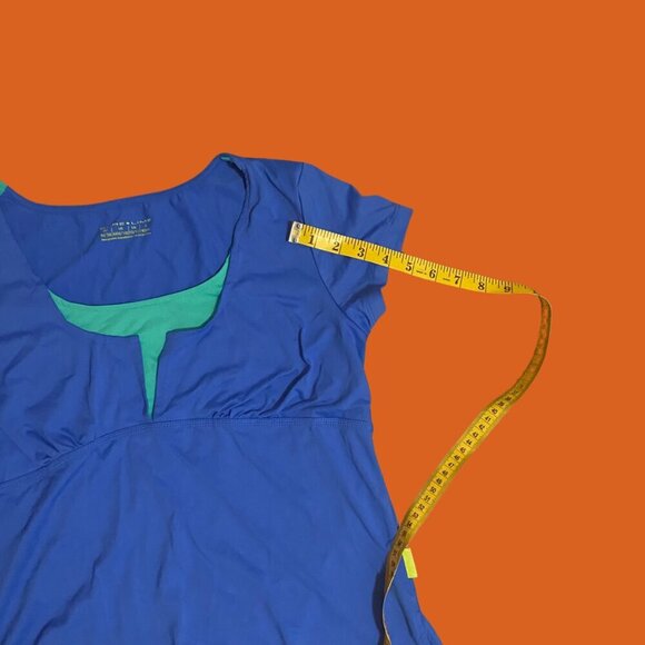 Pure Lime Blue & Green Active V-Neck Top – Size M (8/10) | Danish Design - Picture 5 of 7